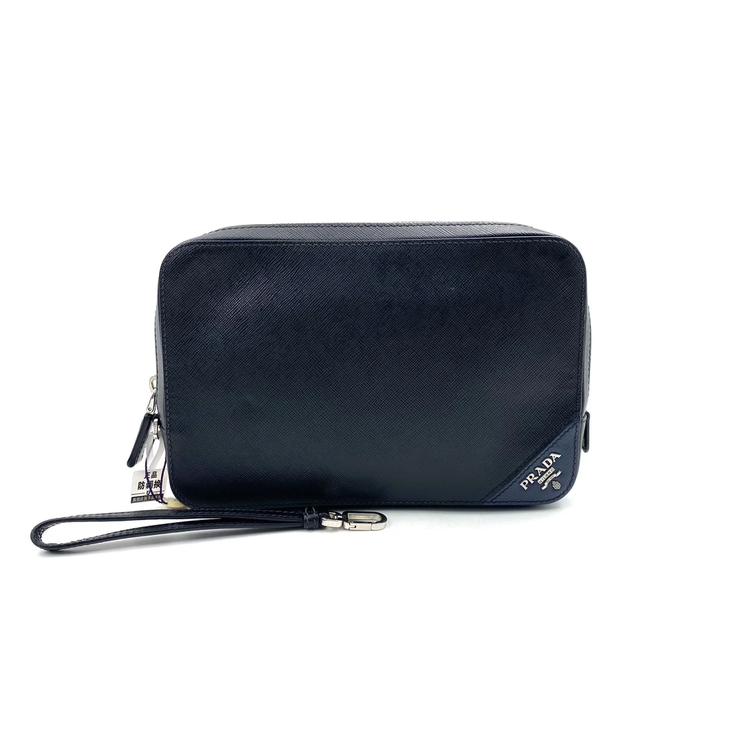 99新 Prada/普拉达 黑色全皮手拿包 尺寸24/16