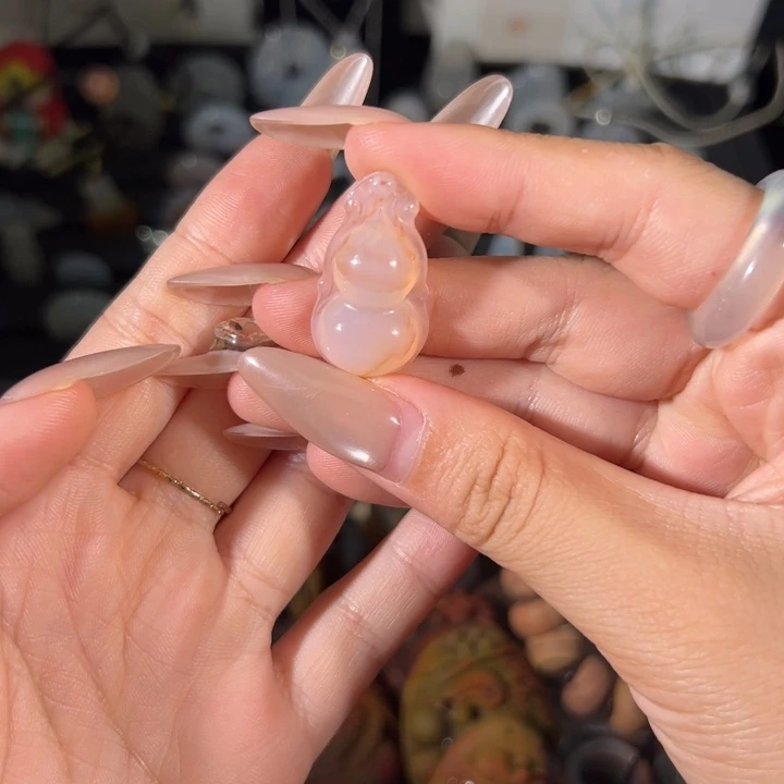 未镶嵌颈饰玛瑙/玉髓