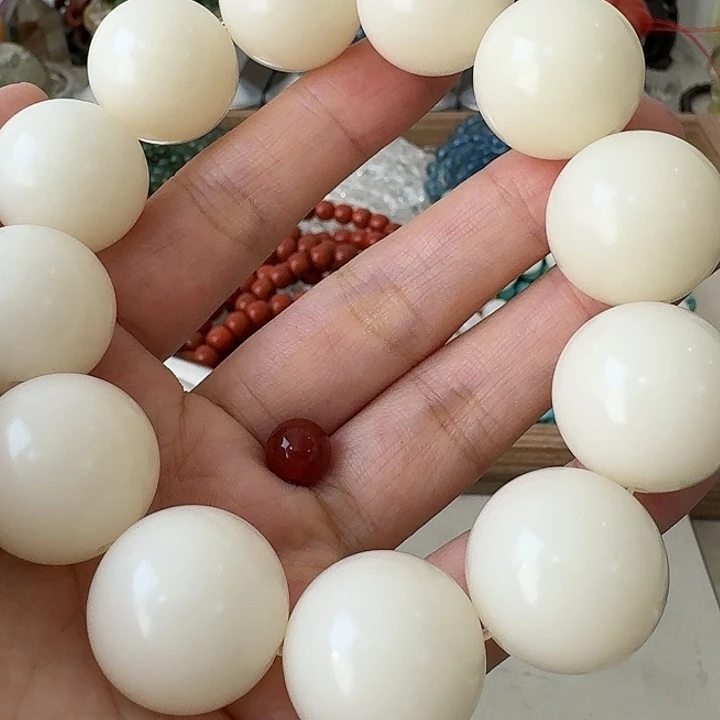 玛瑙/玉髓未镶嵌手链矿坑