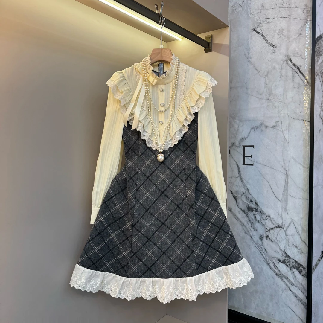 2025新款名媛风复古蕾丝边优雅温柔风气质胖mm大码连衣裙9360