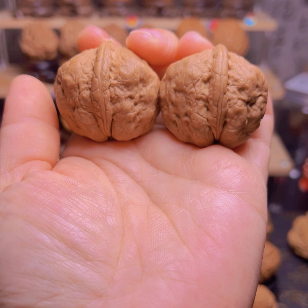 文玩核桃吊坠33w香炉疙瘩包40尺