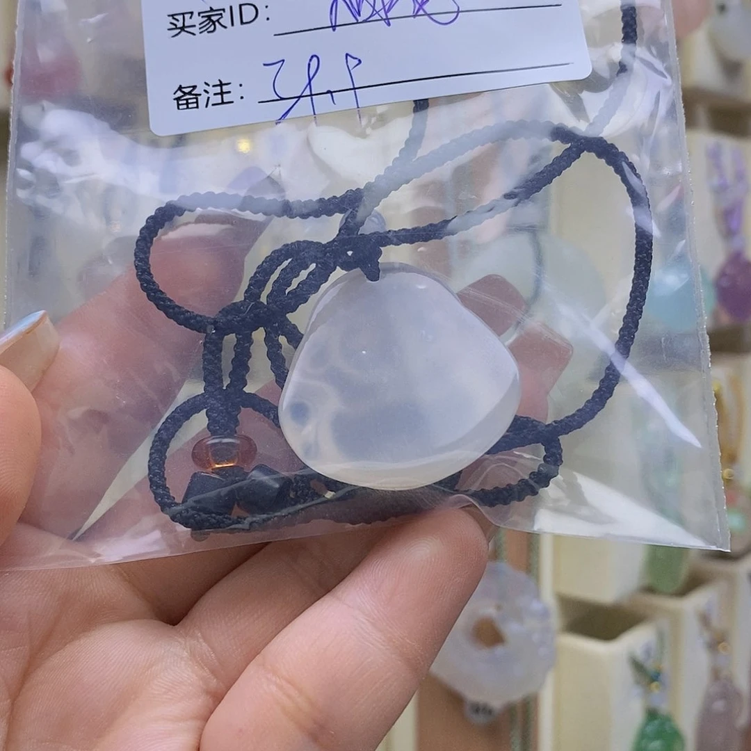 玛瑙/玉髓颈饰合金