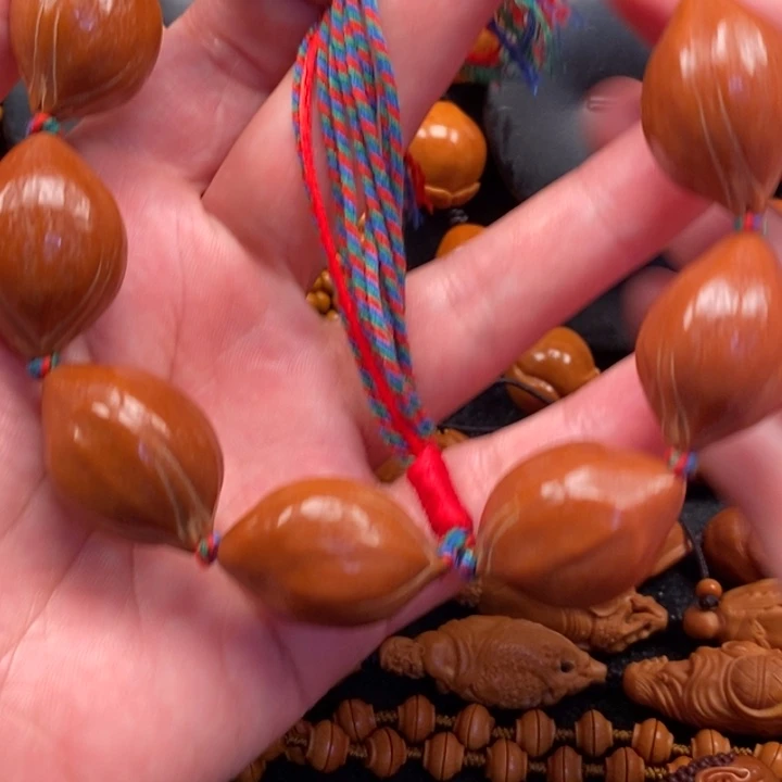 手串橄榄核20四花串