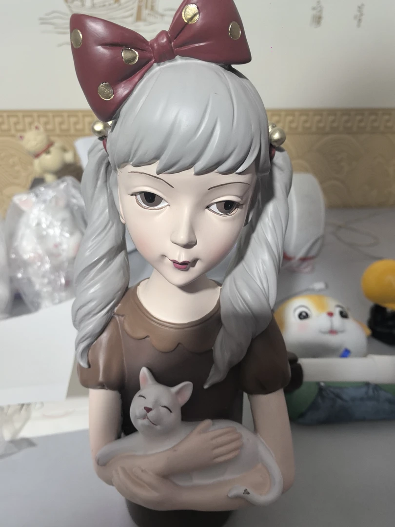 卡通美女桌面玄幻摆件