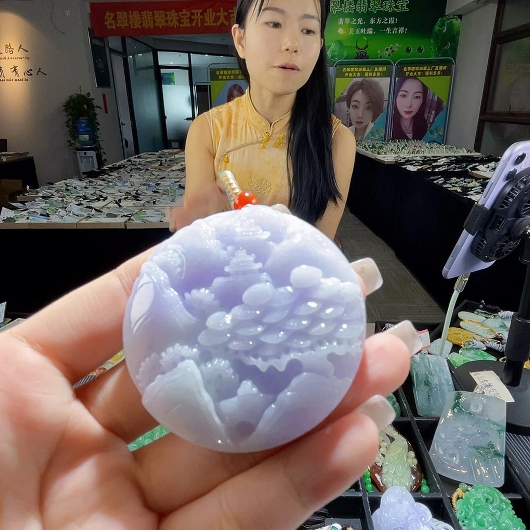 颈饰未镶嵌翡翠一