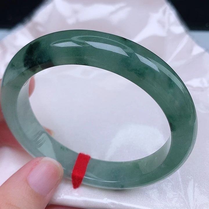 未镶嵌手镯翡翠天然