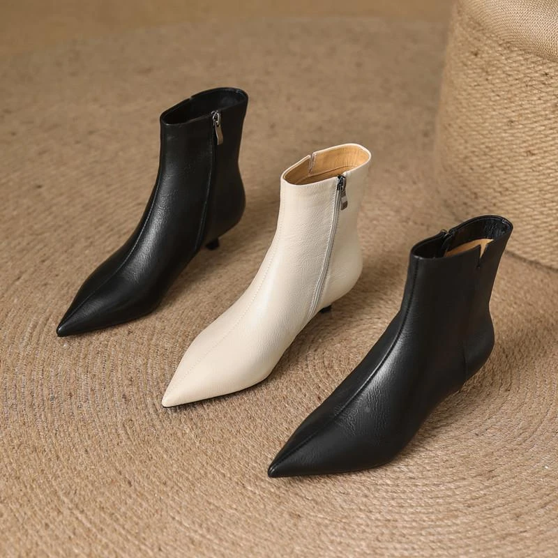 软羊皮！3公分小跟白色短靴女低跟真皮瘦瘦靴尖头猫跟法式小踝靴