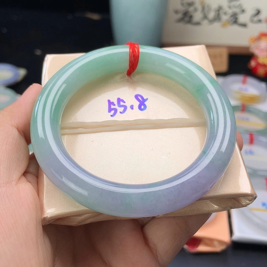 未镶嵌手镯翡翠56号春彩