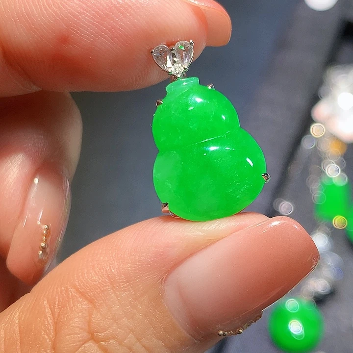 翡翠18K金镶嵌吊坠(不含链)