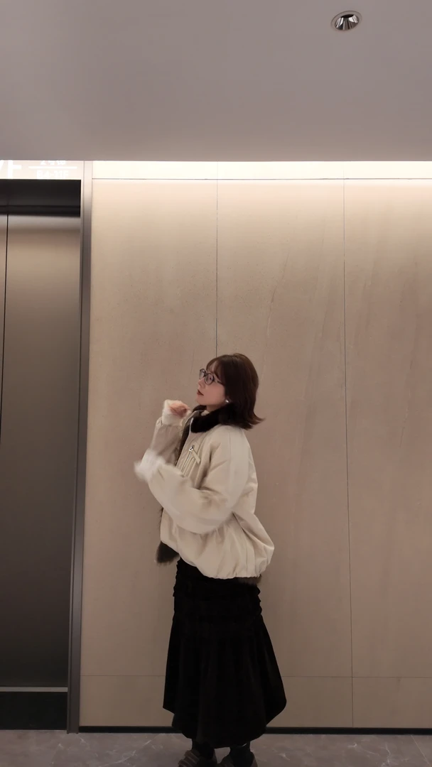 白色毛领保暖面包服韩系宽松