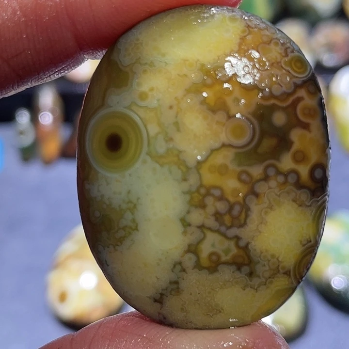 玛瑙/玉髓未镶嵌珠宝奇石