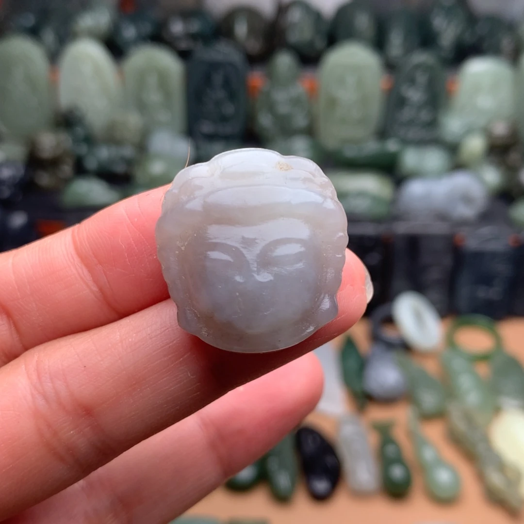 和田玉未镶嵌颈饰挂件57