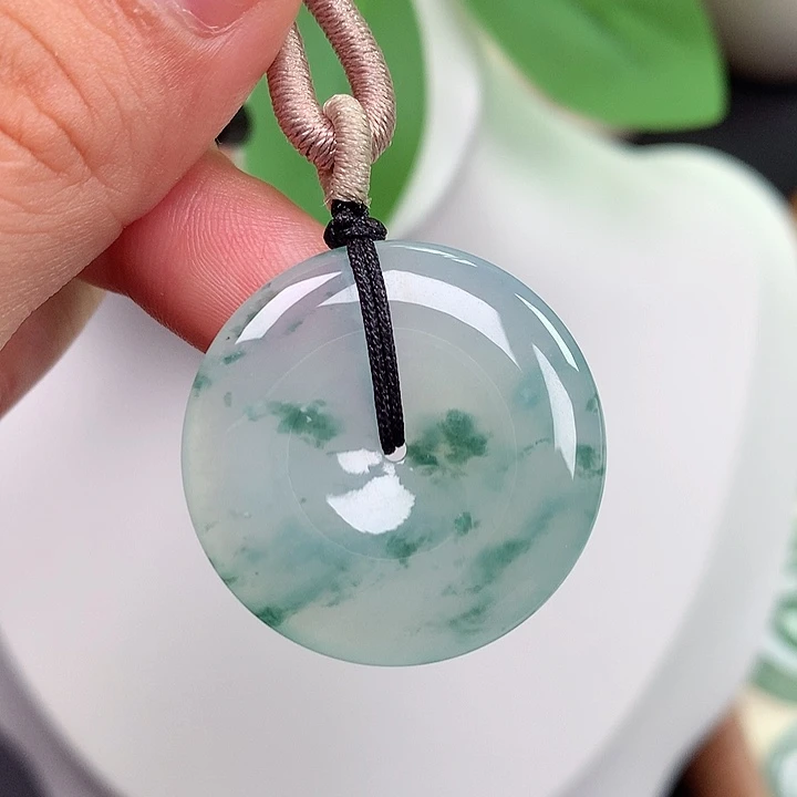 翡翠未镶嵌颈饰平安扣 28.2x4.7mm