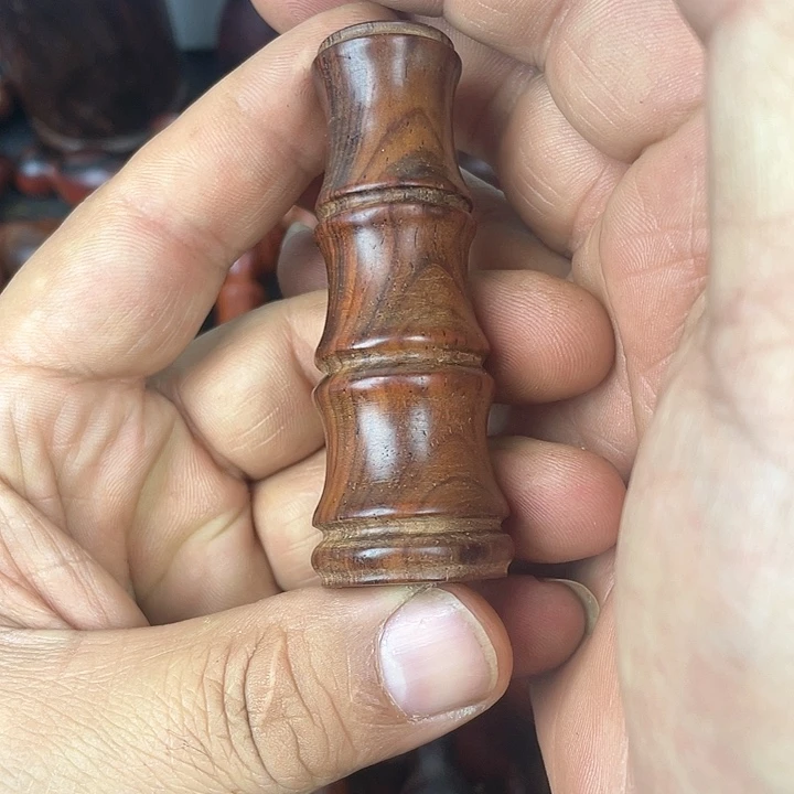 微凹黄檀（南美大红酸枝）只****猫