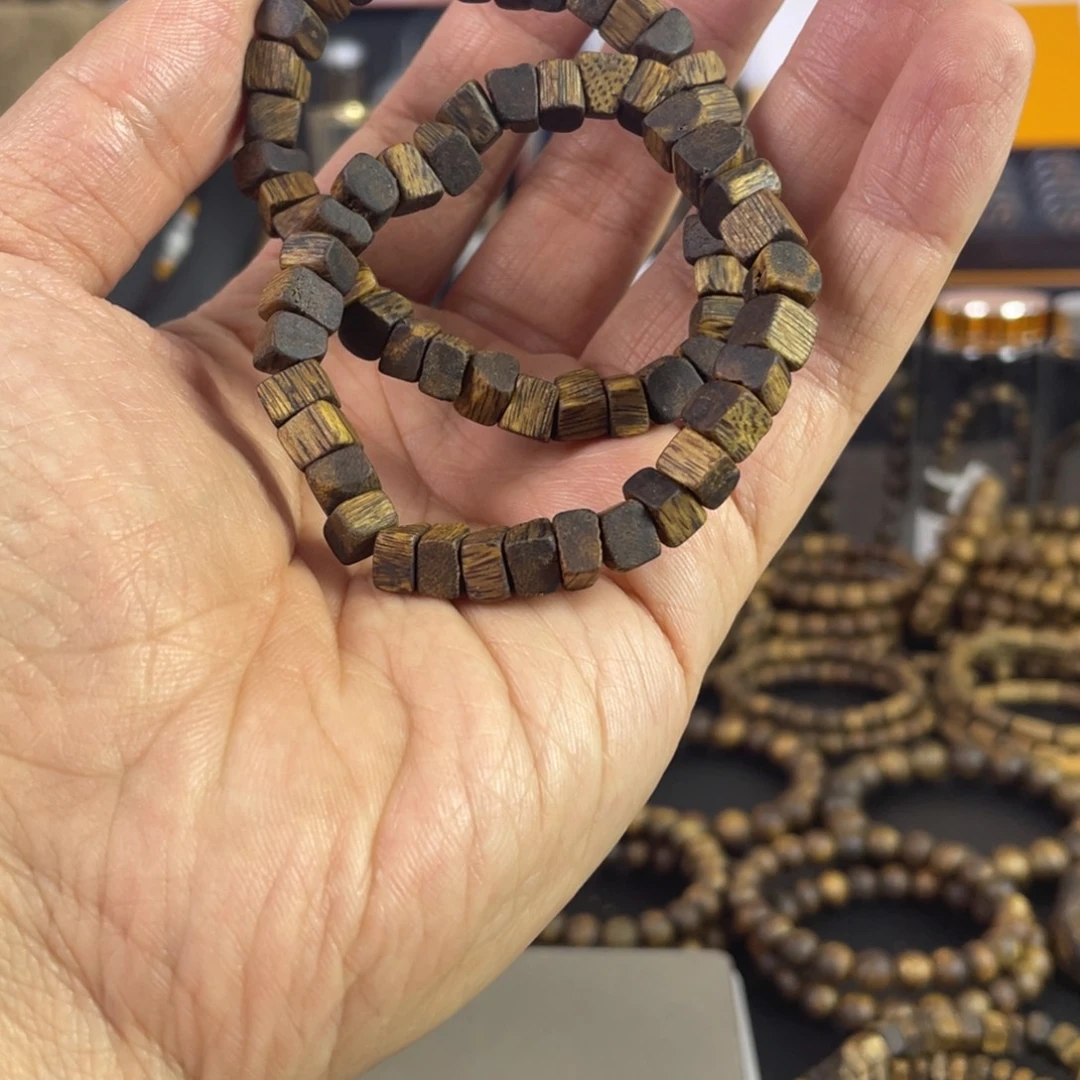 6mm碎银子单圈沉香手串5g+