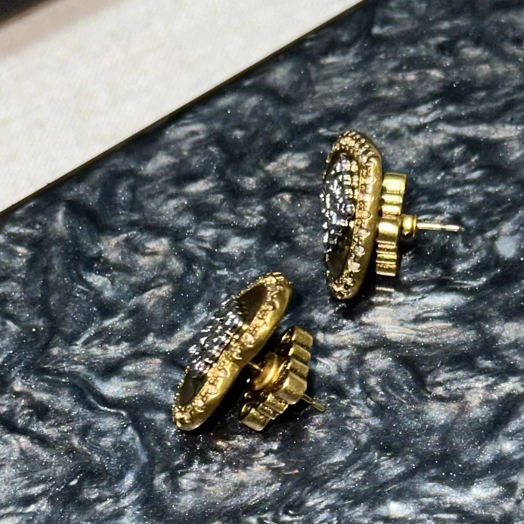 铜合金耳饰 复古爱心轻奢耳饰-67042