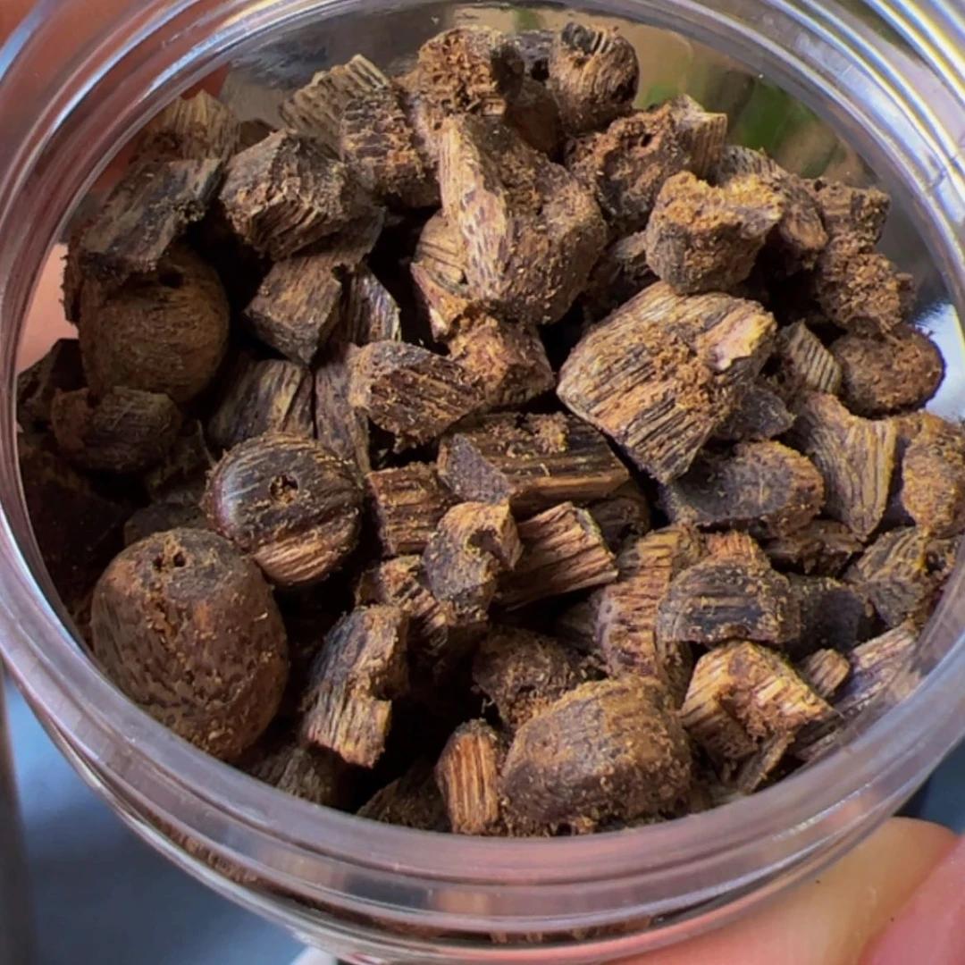 【闪购商品】沉香碎屑沉香奇楠留疤车珠老料30克