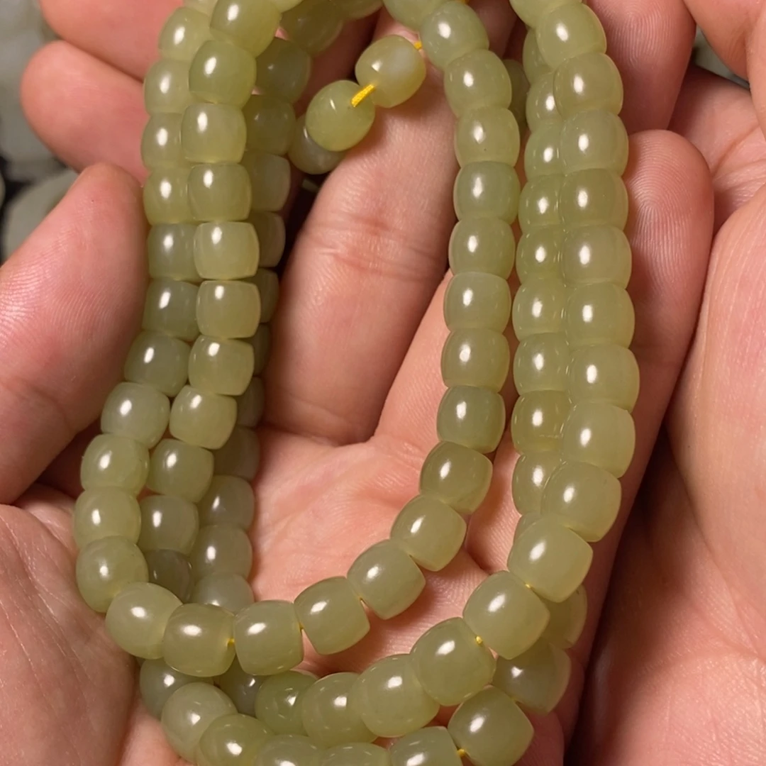 颈饰未镶嵌和田玉军*哥