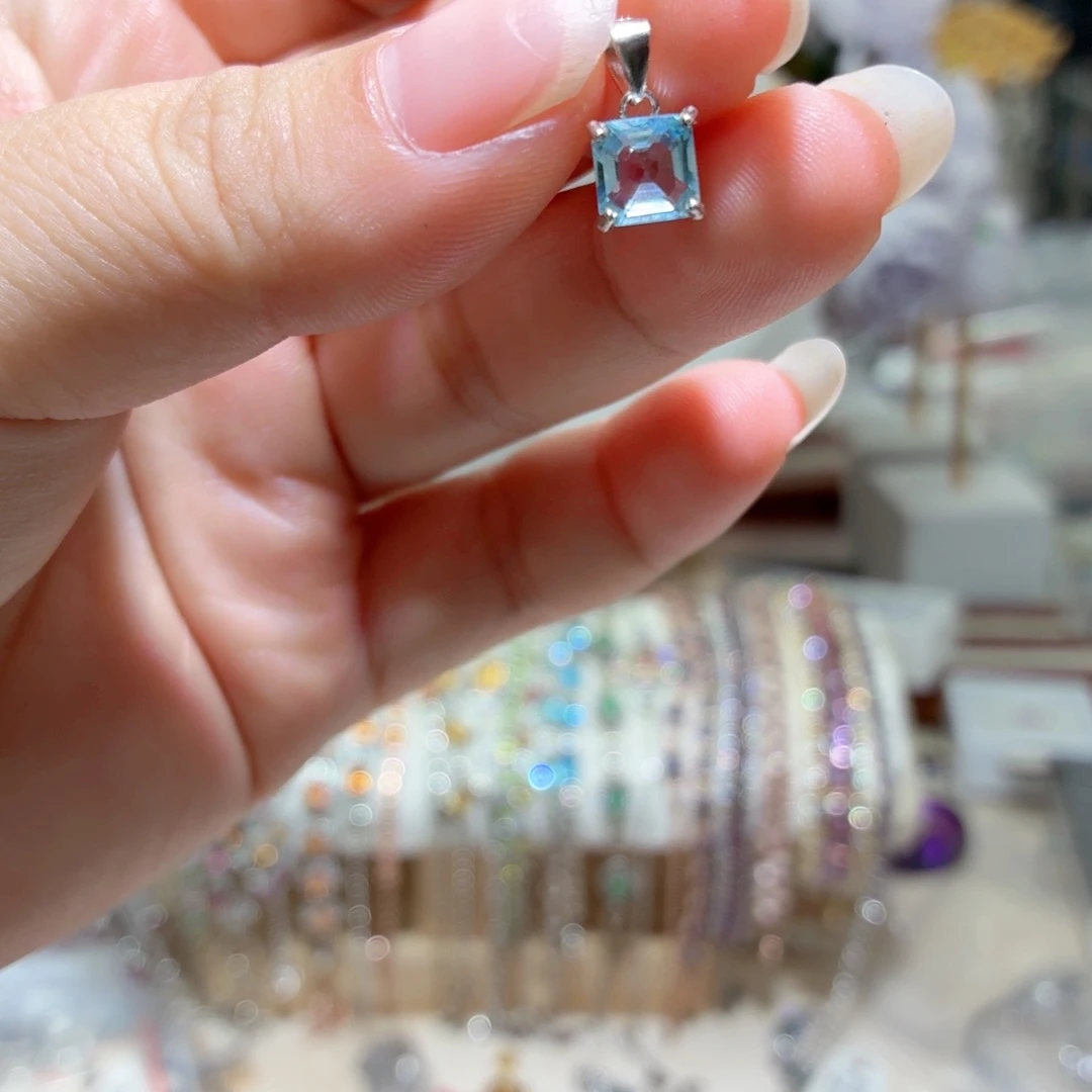 颈饰银S925镶嵌托帕石