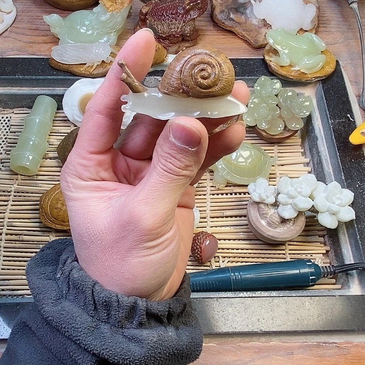 【闪购商品】砖雕小****机天然一体雕刻