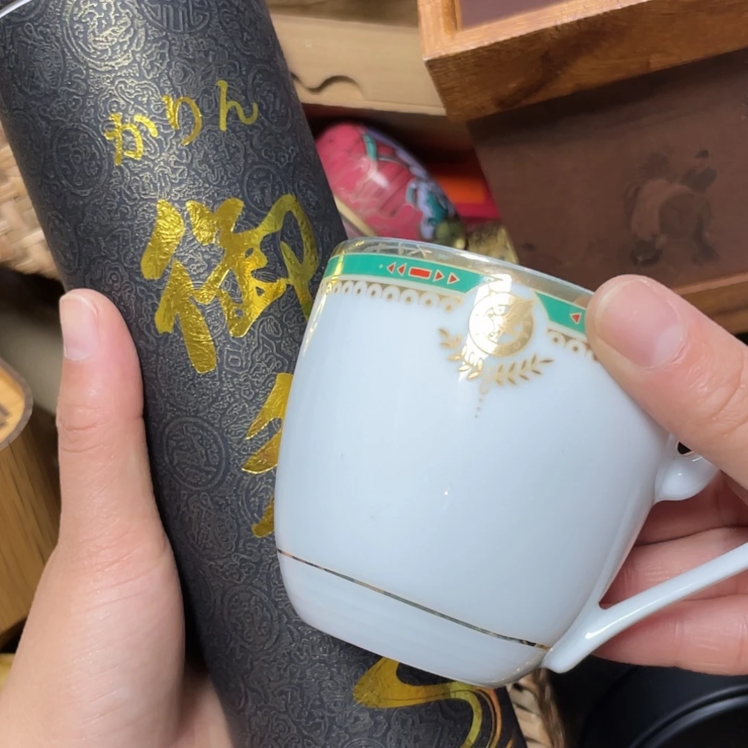 紫砂。。。。。。。。。。。。。。