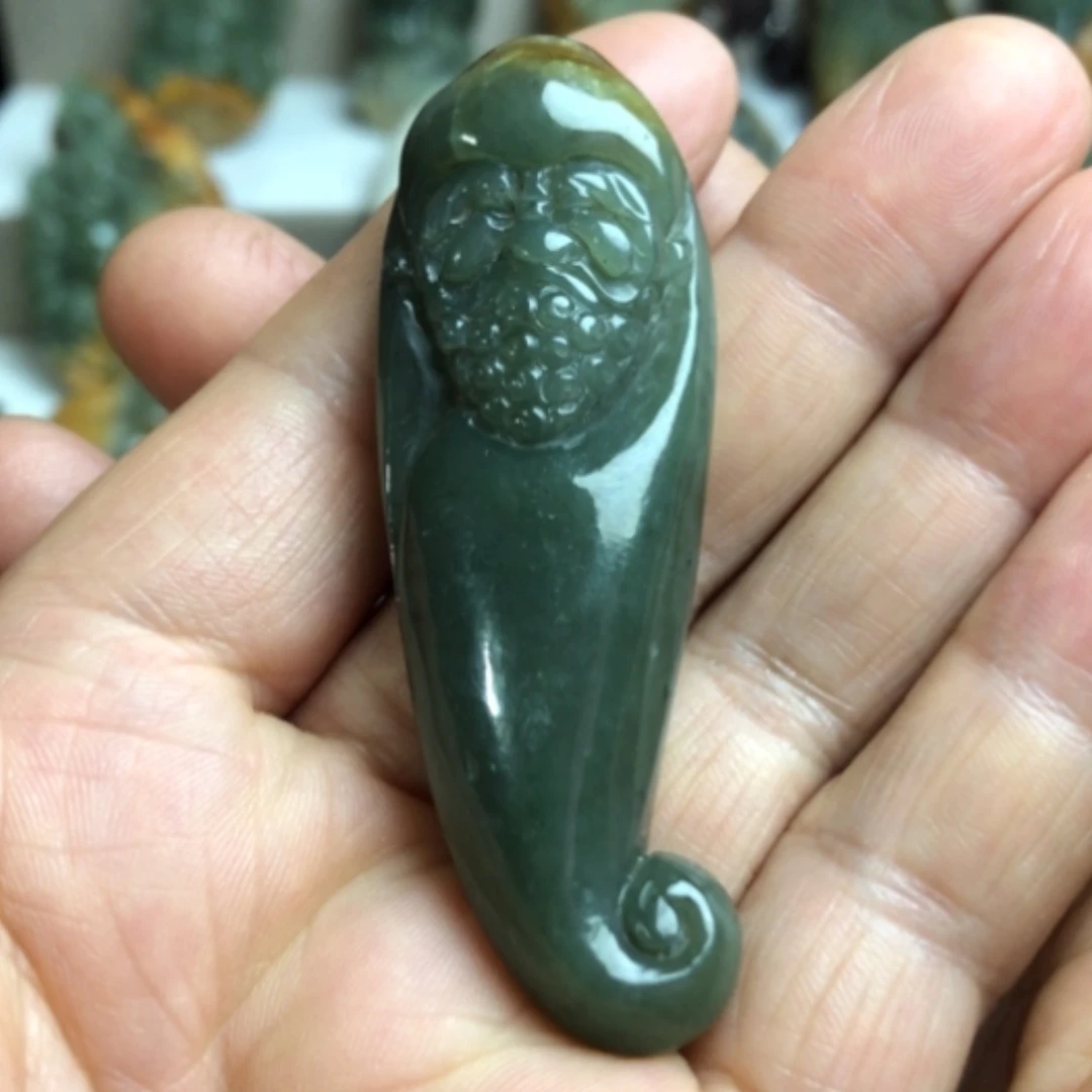 【闪购商品】岫岩河磨玉（透闪石质玉）未镶嵌挂件