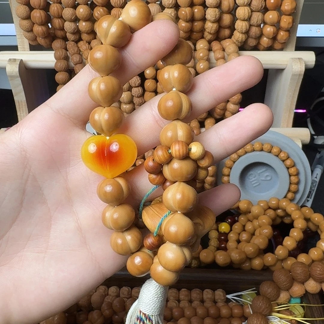 猴头核桃吊坠皮桃