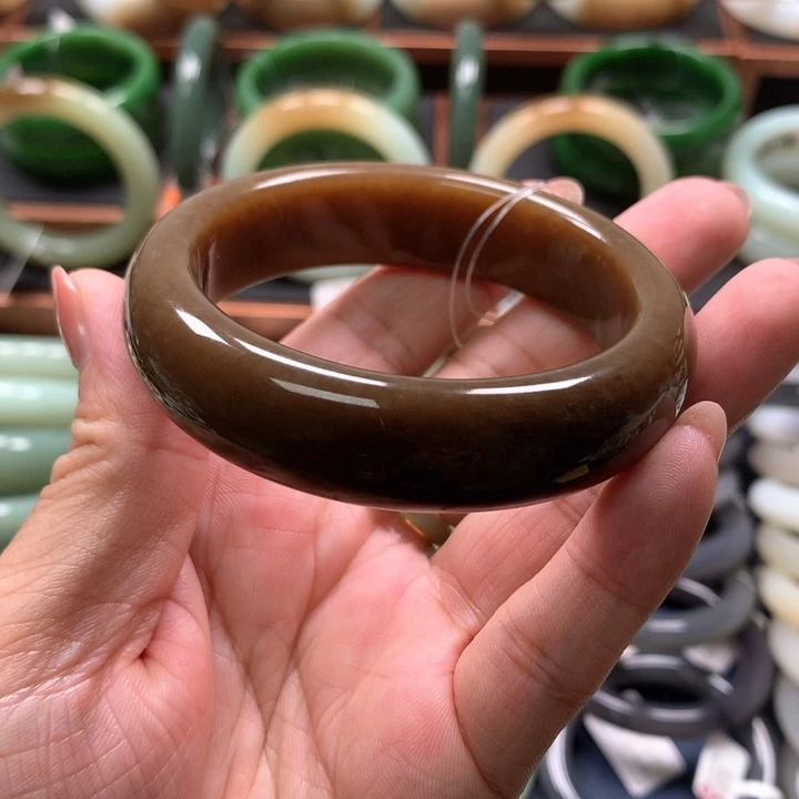 【闪购商品】未镶嵌手镯和田玉