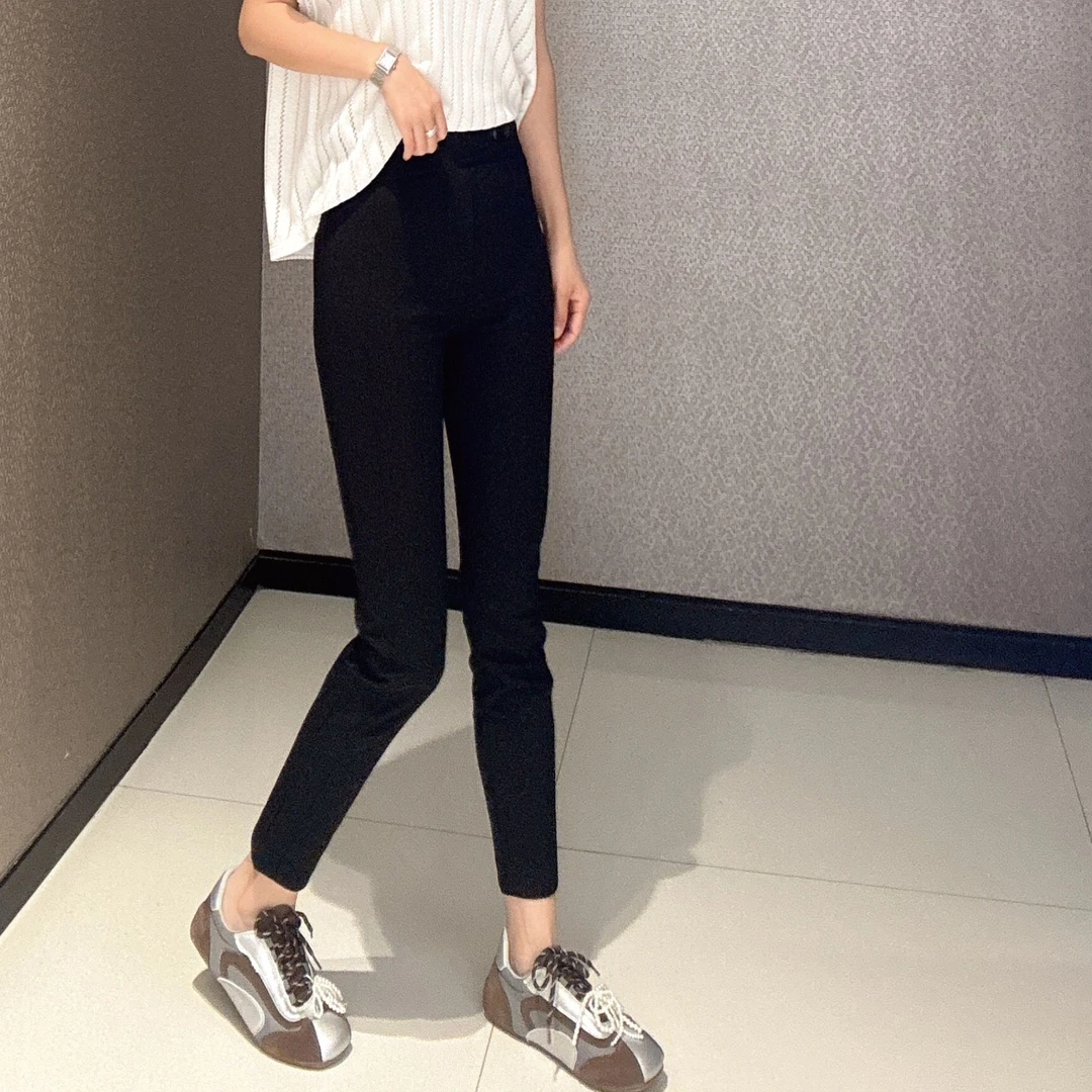 GIRDEAR/哥弟新款时尚舒适休闲百搭经典四面弹小脚裤女款110021