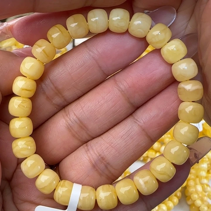 手链蜜蜡未镶嵌浓白花老型手串