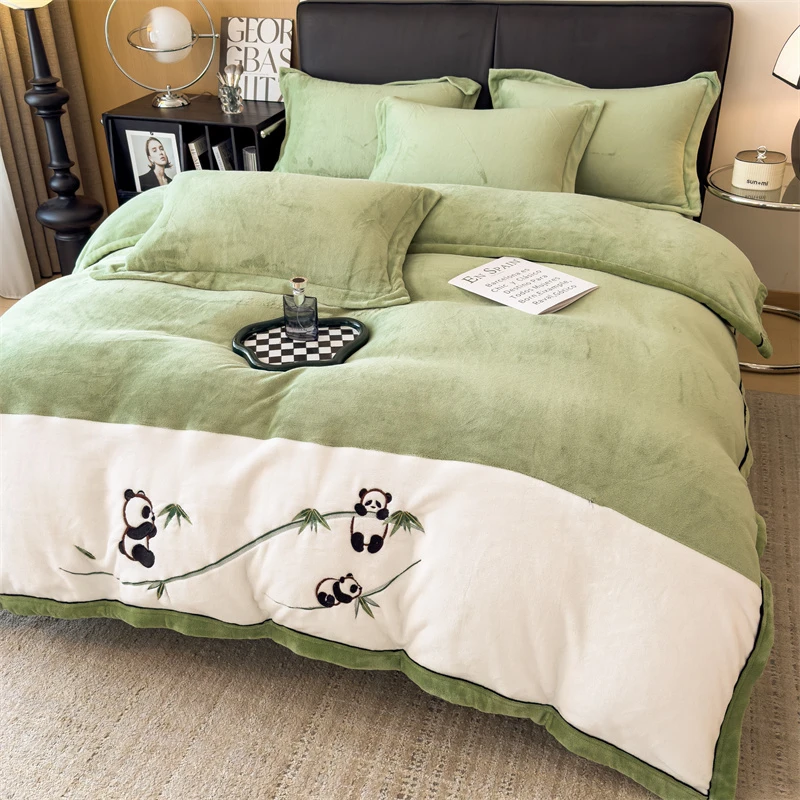 轻奢冬季高克重加厚牛奶绒刺绣四件套绣花工艺款婴儿绒被套双面绒