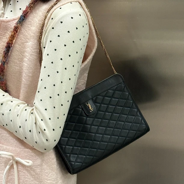 99新 YSL/圣罗兰 维多利亚黑色菱格纹腋下包