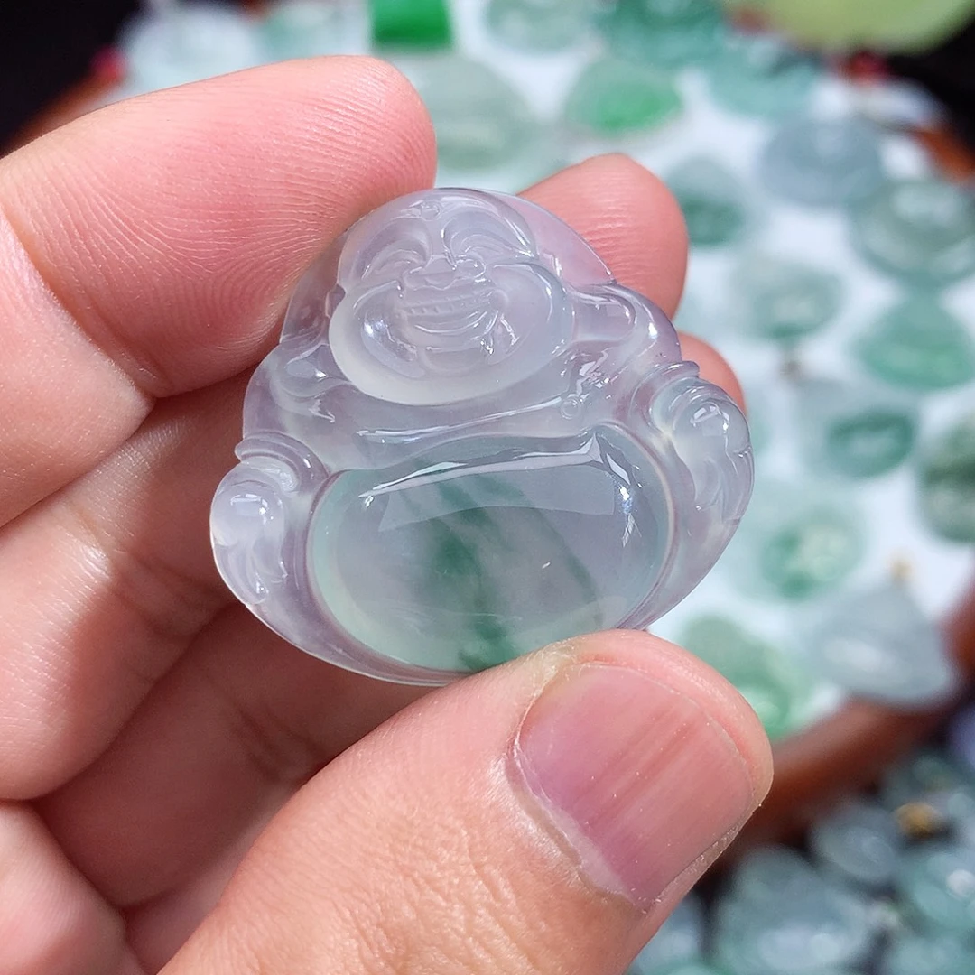 翡翠未镶嵌颈饰佛公