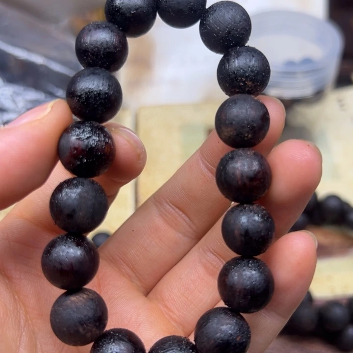 降真香手串/手链降真香12圆珠红黑油结晶