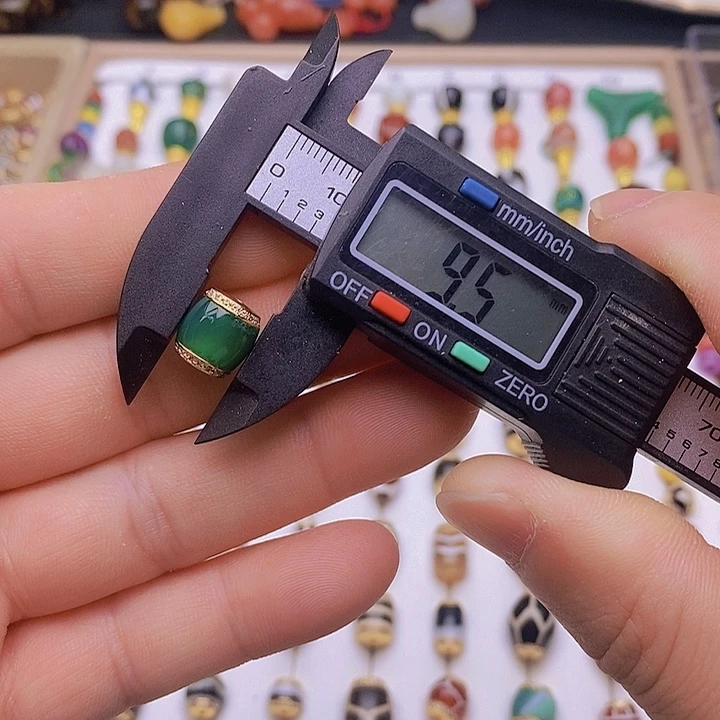 未镶嵌隔珠玛瑙/玉髓