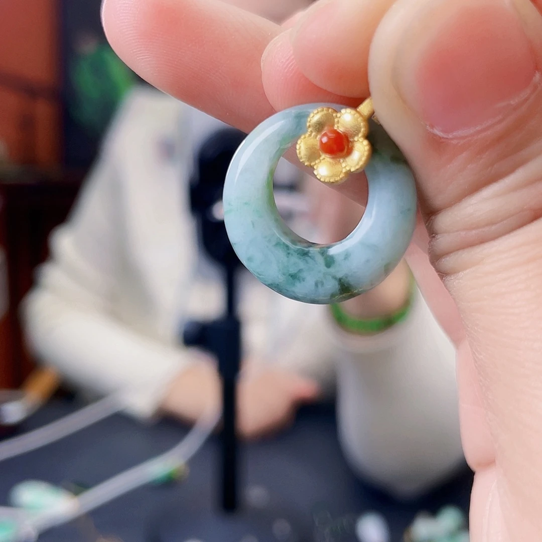 翡翠未镶嵌耳饰饰品