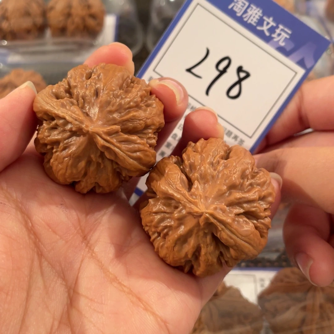 把件文玩核桃L98 霸王龙 40