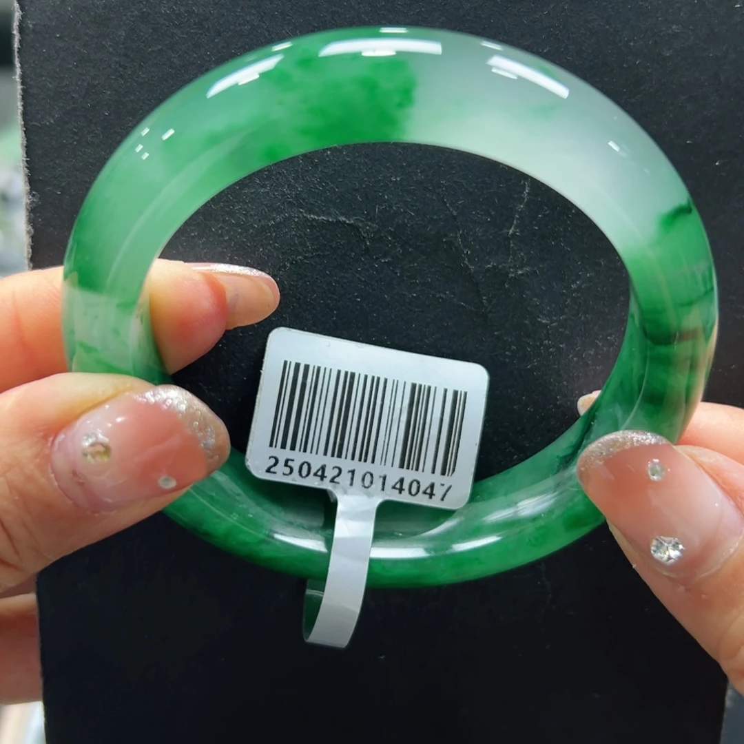 石英质玉手镯未镶嵌黄*