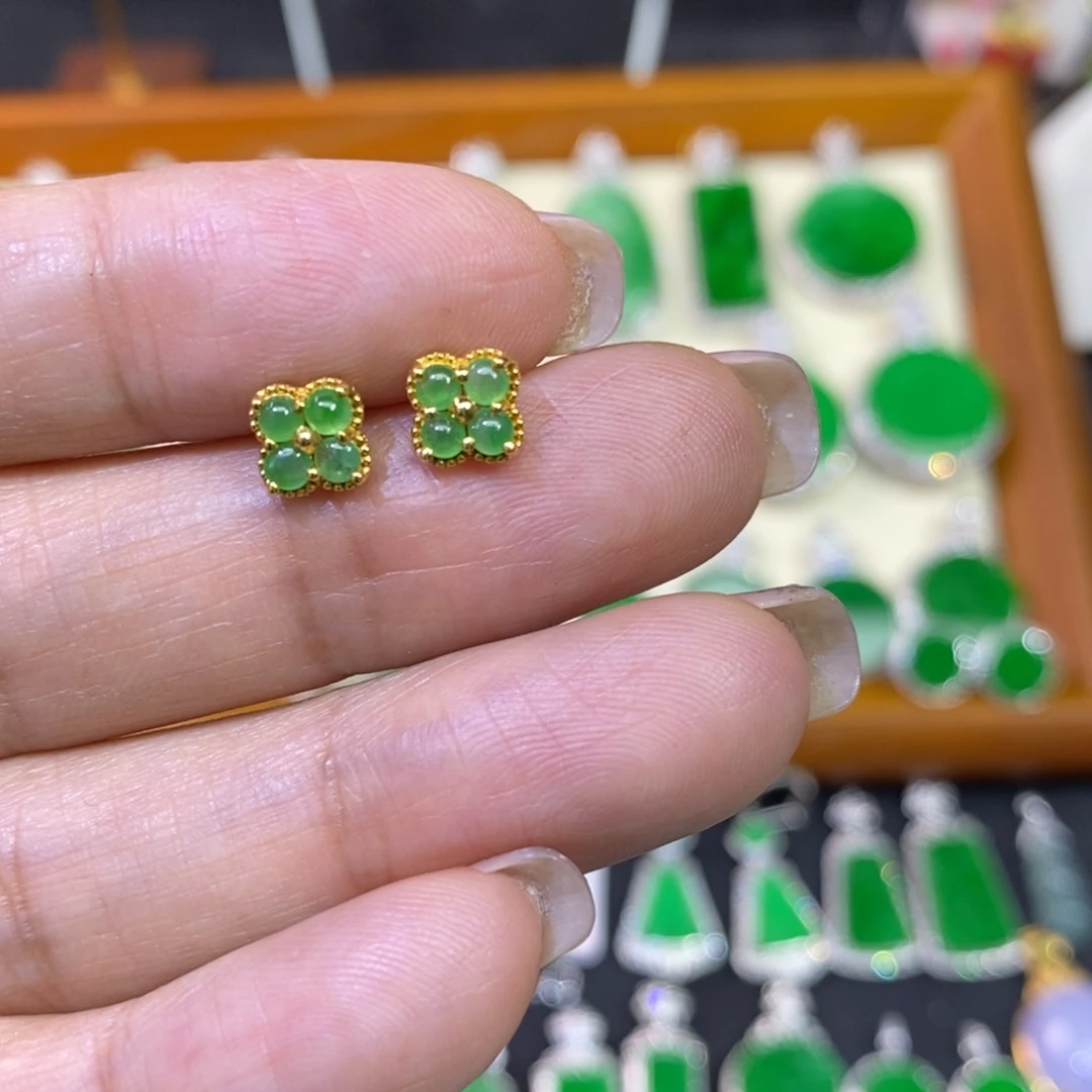 翡翠耳饰18K金镶嵌耳钉