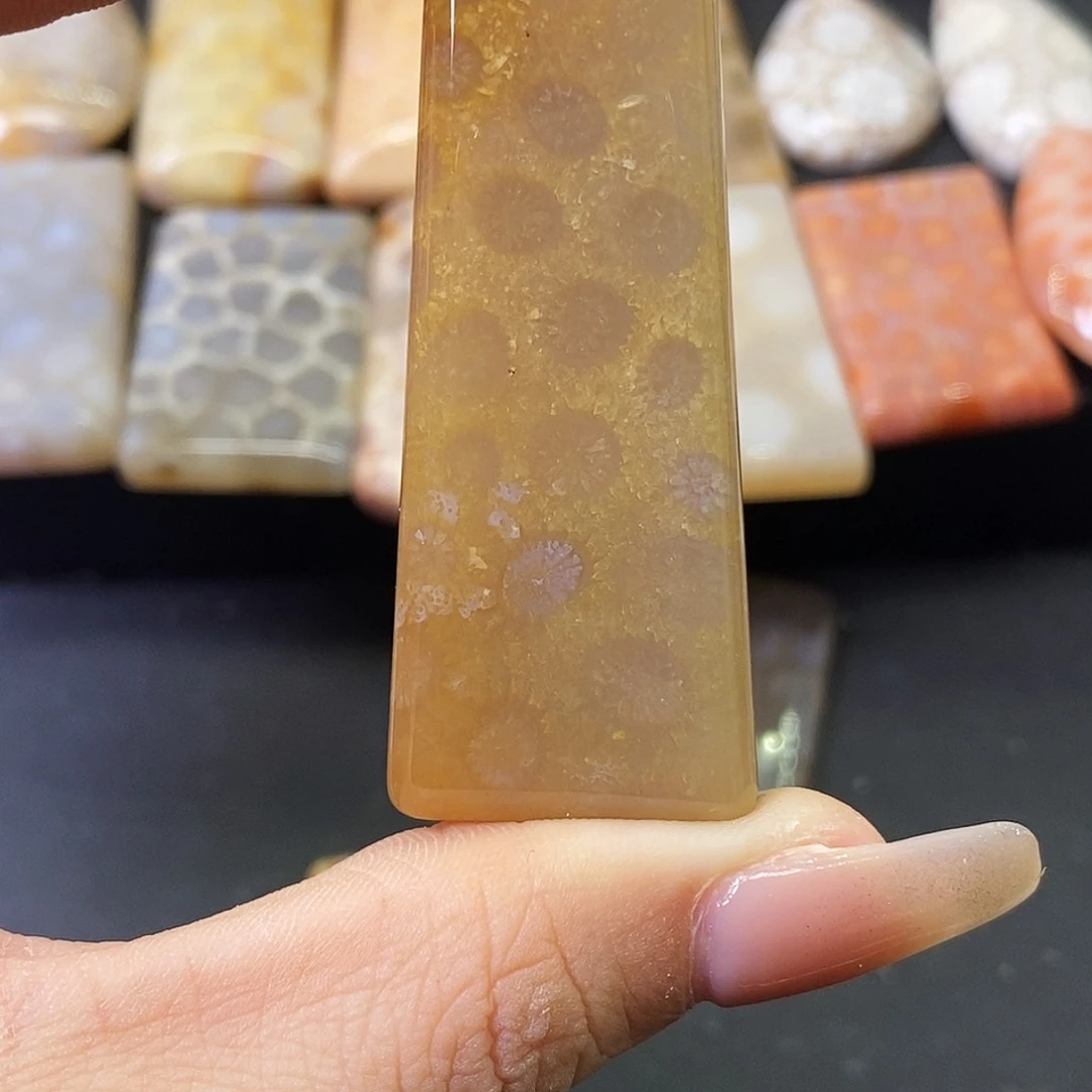 硅化玉颈饰合金北*魚