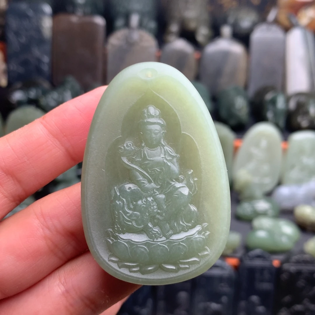 和田玉未镶嵌颈饰挂件18