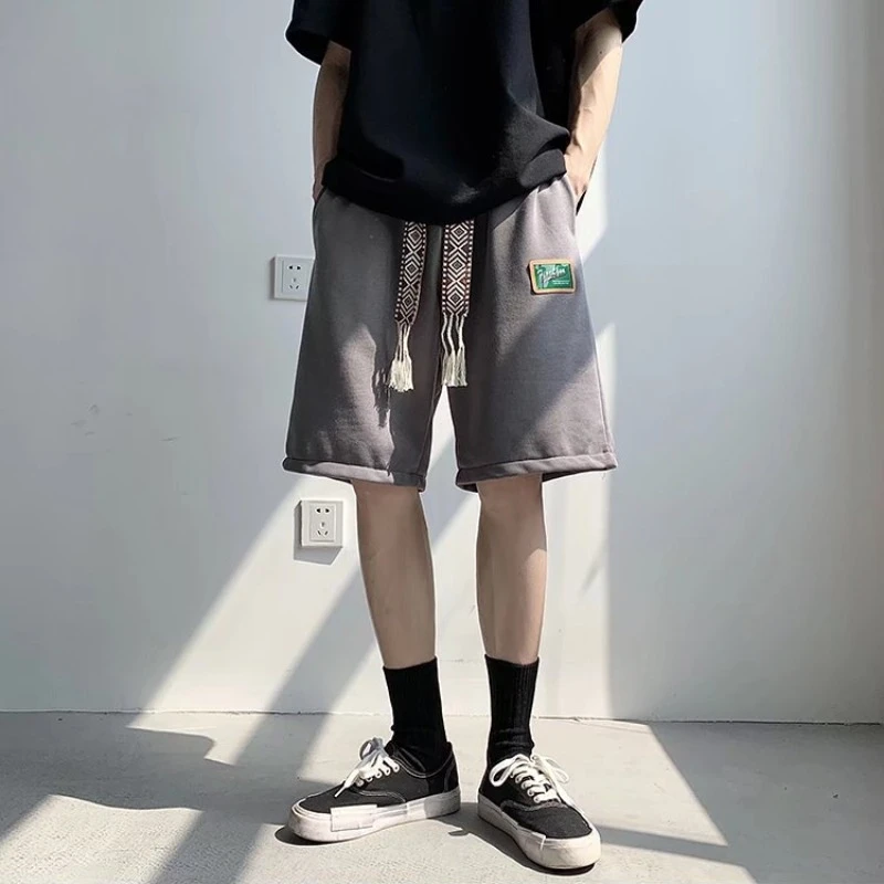 设计感男短裤休闲裤宽松潮流港风薄款新款百搭夏季直筒阔腿裤2024