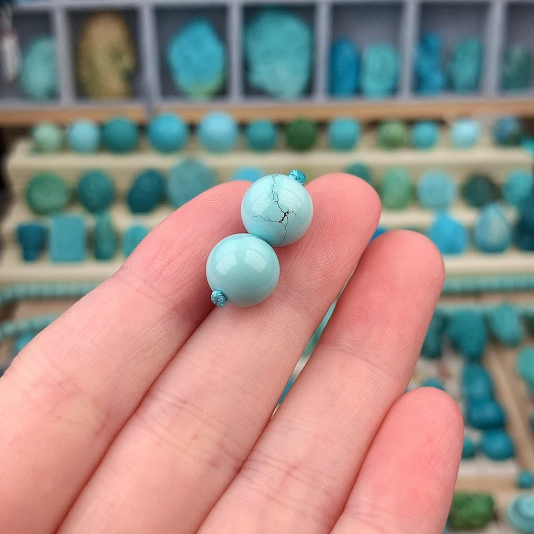 未镶嵌绿松石珠宝奇石