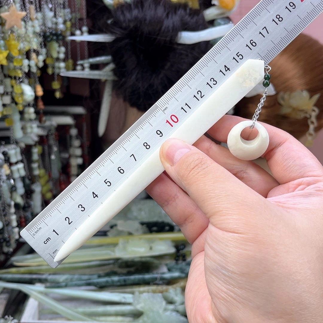 蛇纹石玉发饰未镶嵌默认微瑕岫玉发簪