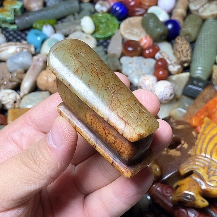 和田玉未镶嵌颈饰115