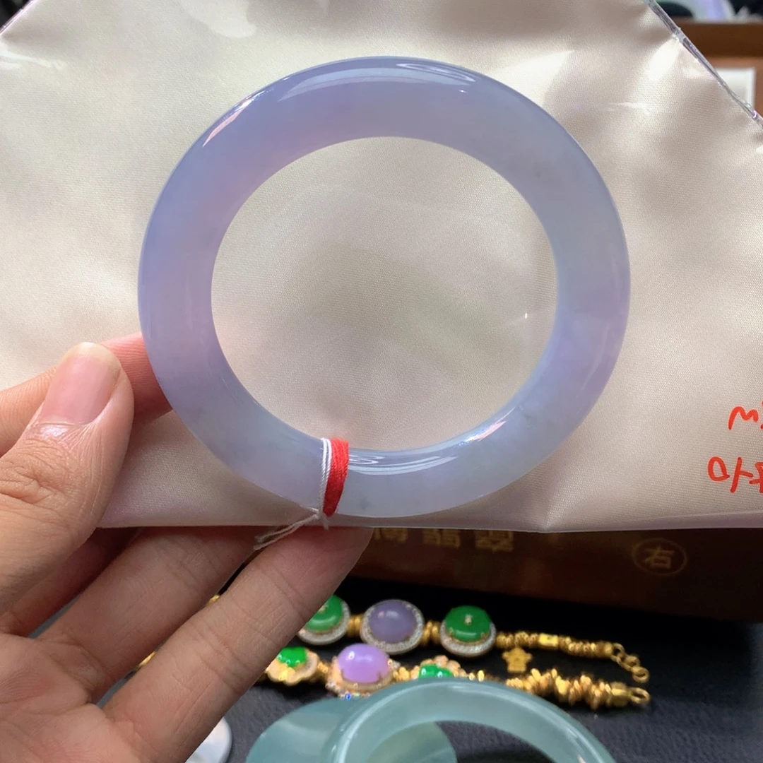 翡翠未镶嵌手镯圆条