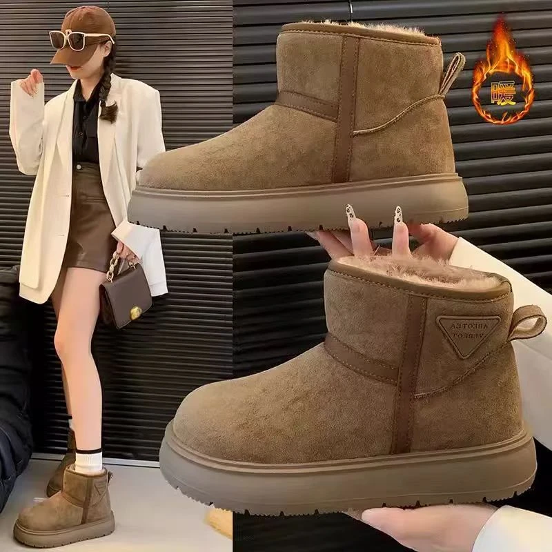 秋冬新款经典雪地棉冬季中筒加厚女鞋加绒保暖厚底时尚雪地靴