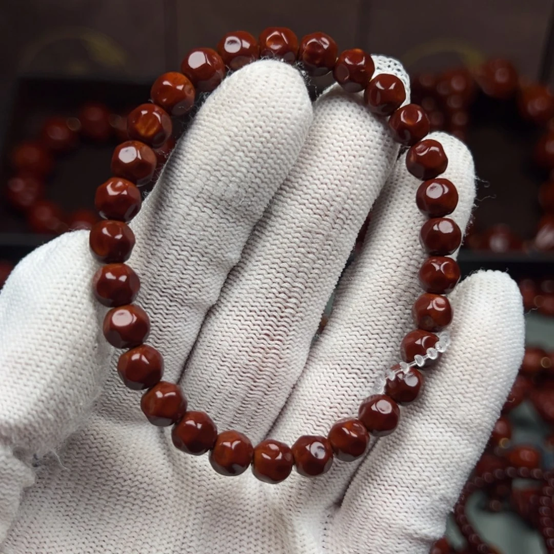 弘***雨橄榄核吊坠8645678888