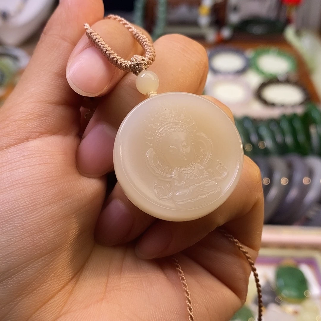 颈饰未镶嵌和田玉毕业级老坑料浓红粉度母宝宝佛吊坠