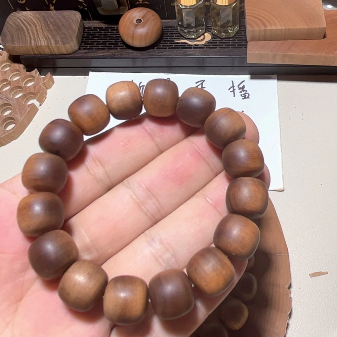 老山檀香13×14黑肉横纹焦糖奶香微瑕疵